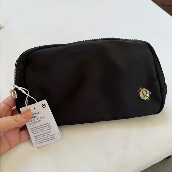 lululemon athletica Handbags - Lululemon Black belt Bag new